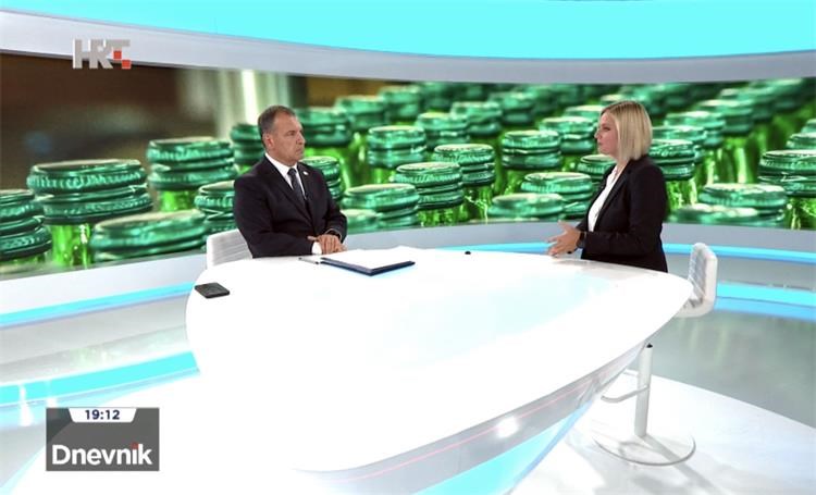 Slika /2023 slike/Ministar Beroš Dnevnik HRT 8.11..jpg